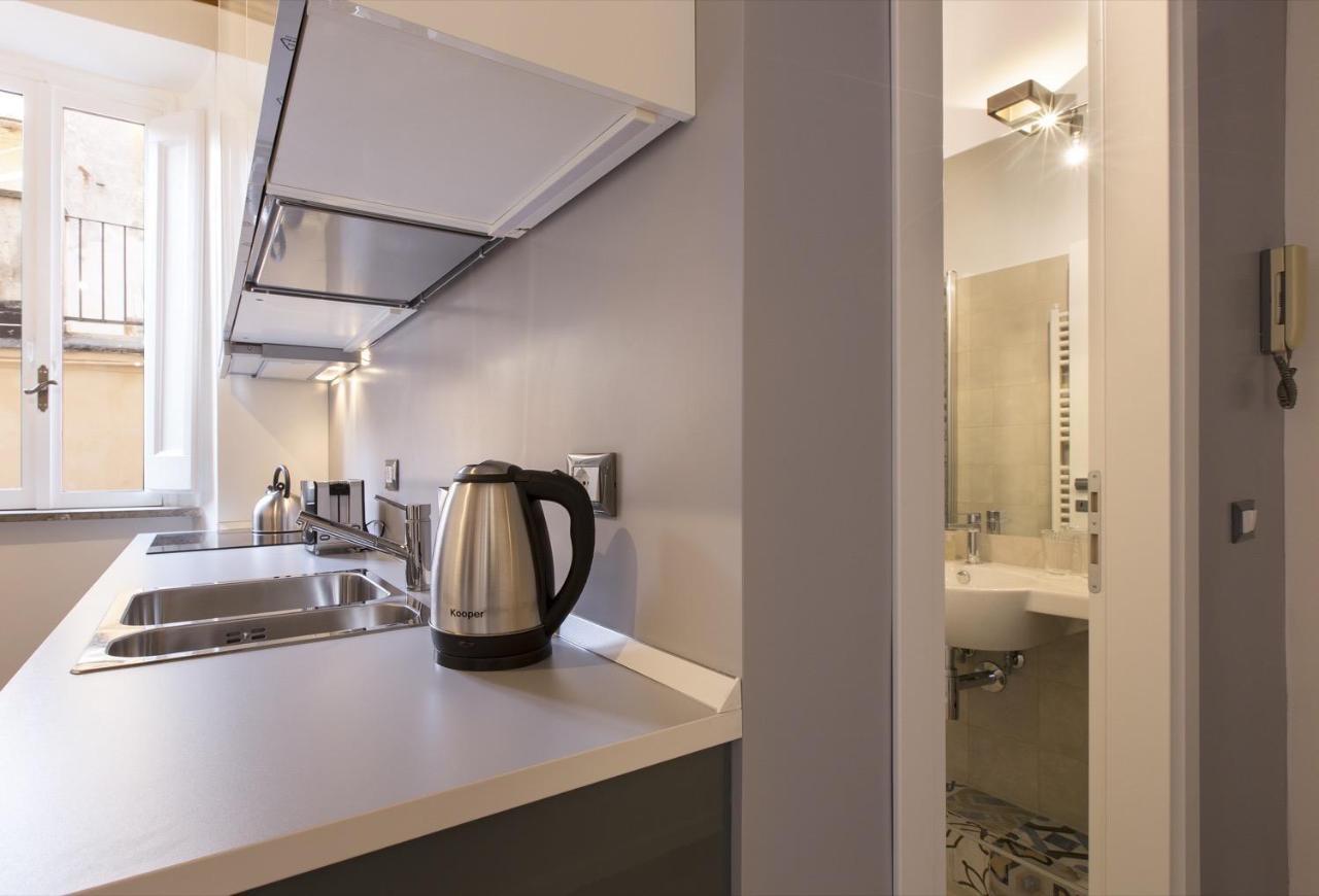 Cozy Apartment In Via Degli Spagnoli - Fromhometorome Extérieur photo